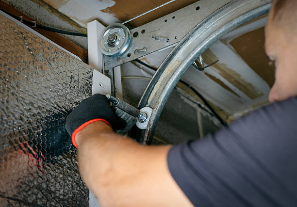 Affordable Garage Door Roller Replacement solutions in Fort Washakie, WY